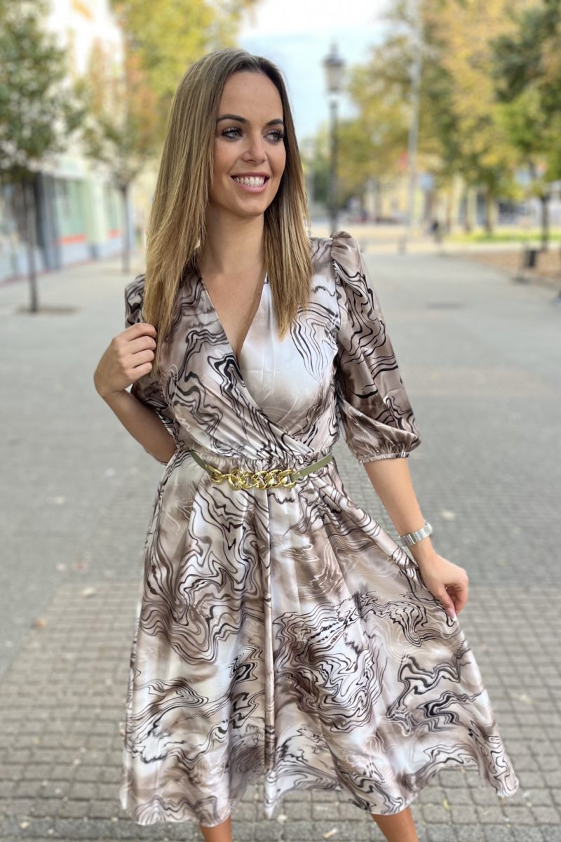 Queen V-kivágású, átlapolt ruha - mintás