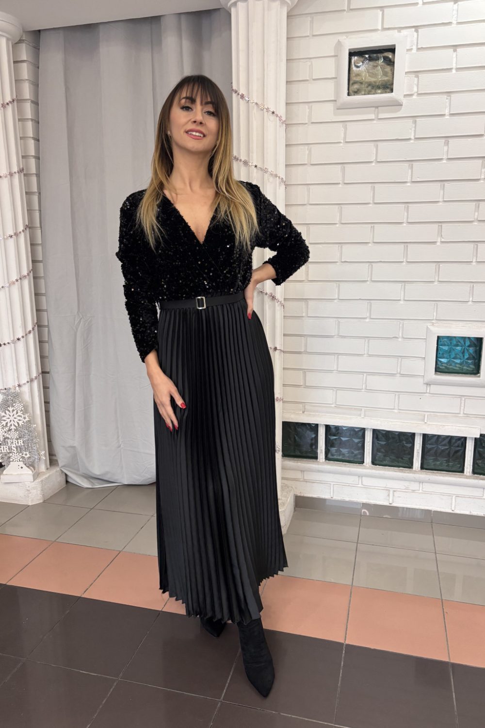 Aurelia Noir ruha – fekete