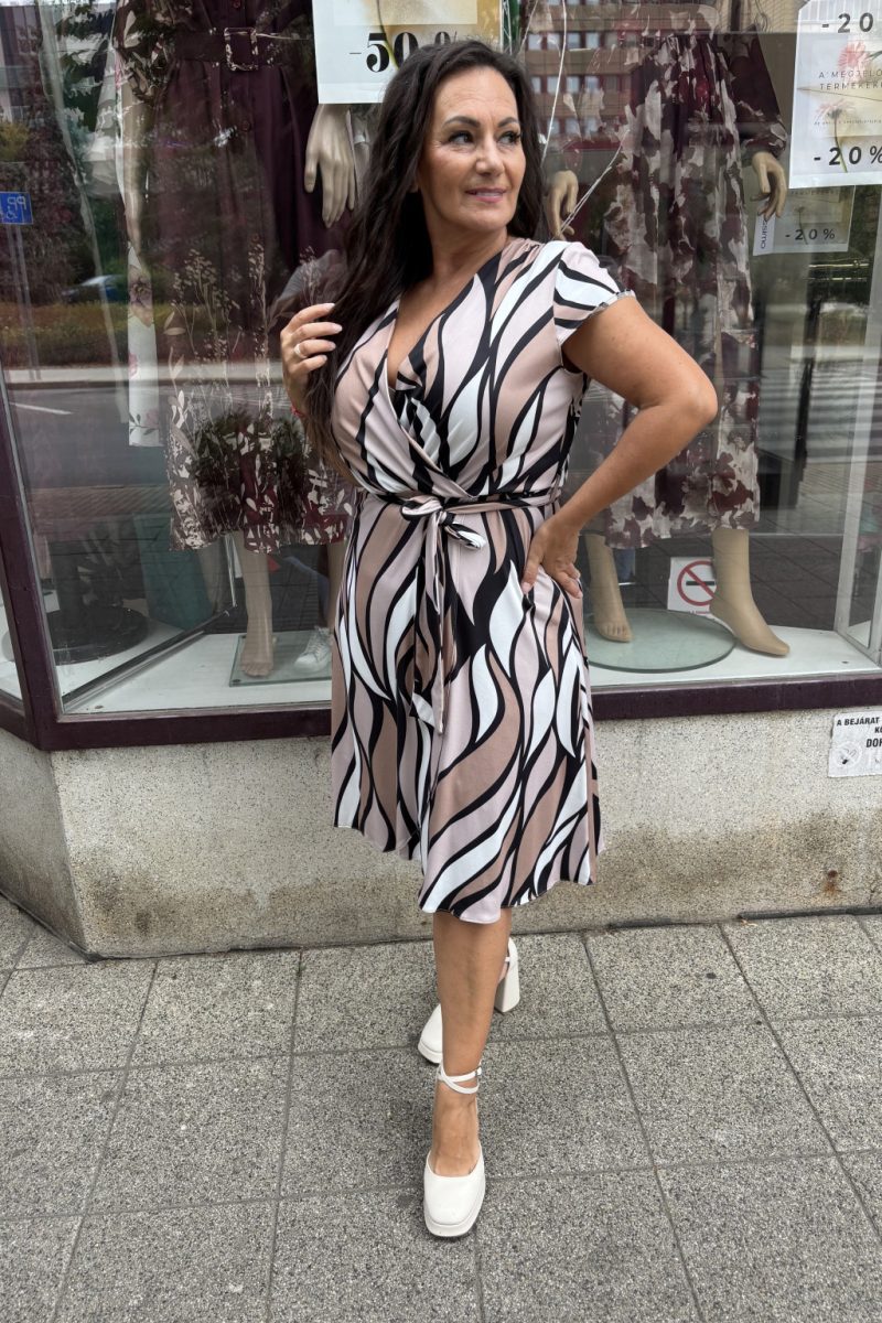 Carlee átlapolt, elől megkötős midi ruha - cappucino/fehér