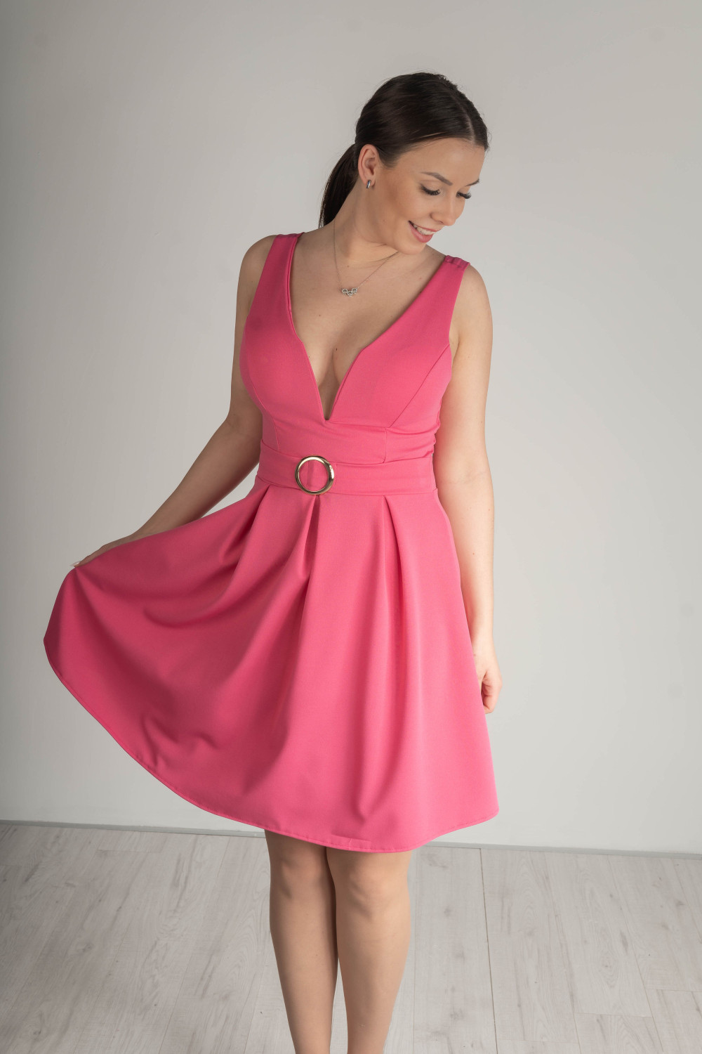 „Belle” mini ruha arany karika övvel – pink 